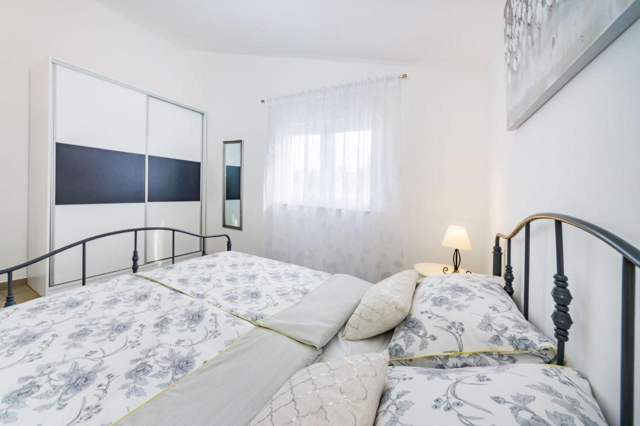 Apartmani Neva, Pridraga Exteriér fotografie
